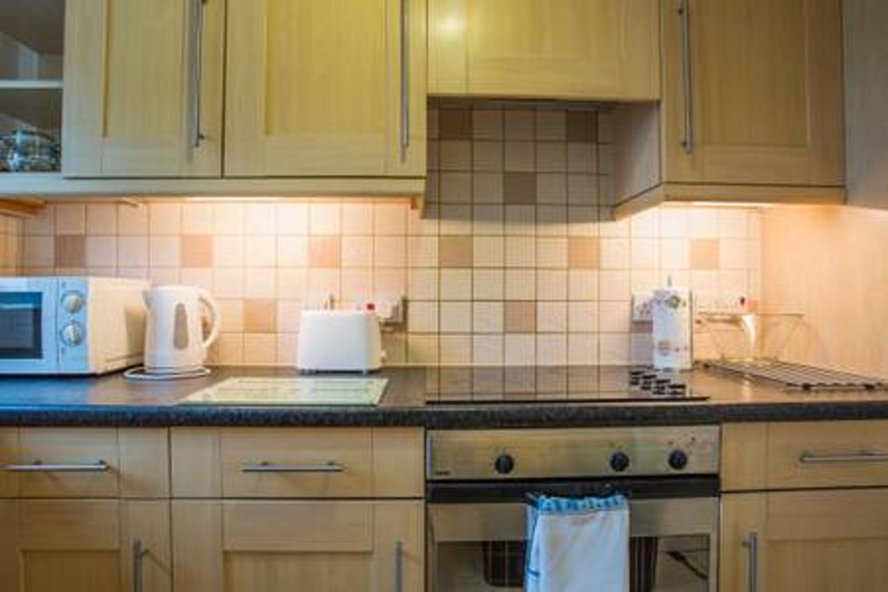 Oceana - Sycamore Court, Apartment, Walking Distance To Hospitals, Parking, Sleeps 6 *