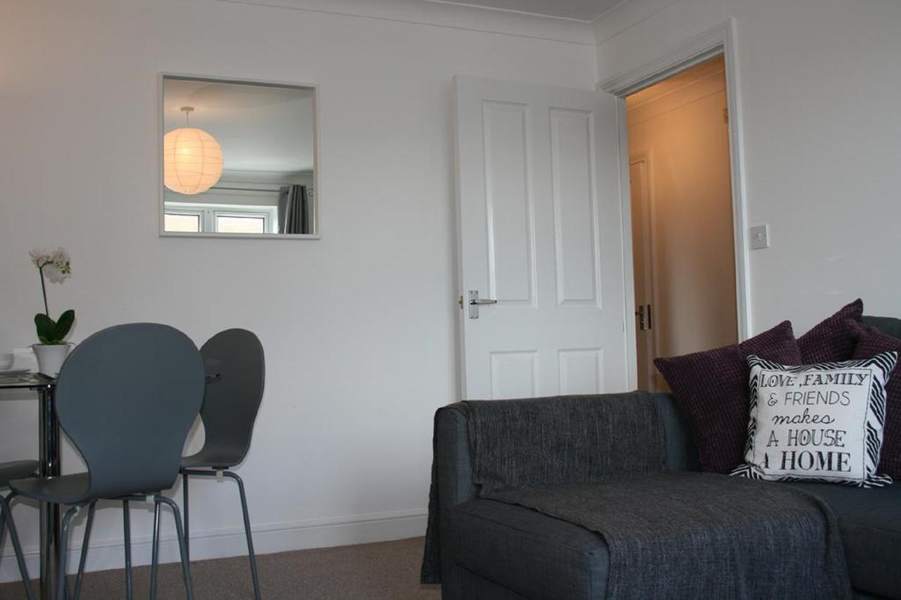 Oceana - Sycamore Court, Apartment, Walking Distance To Hospitals, Parking, Sleeps 6 Apartment Southampton