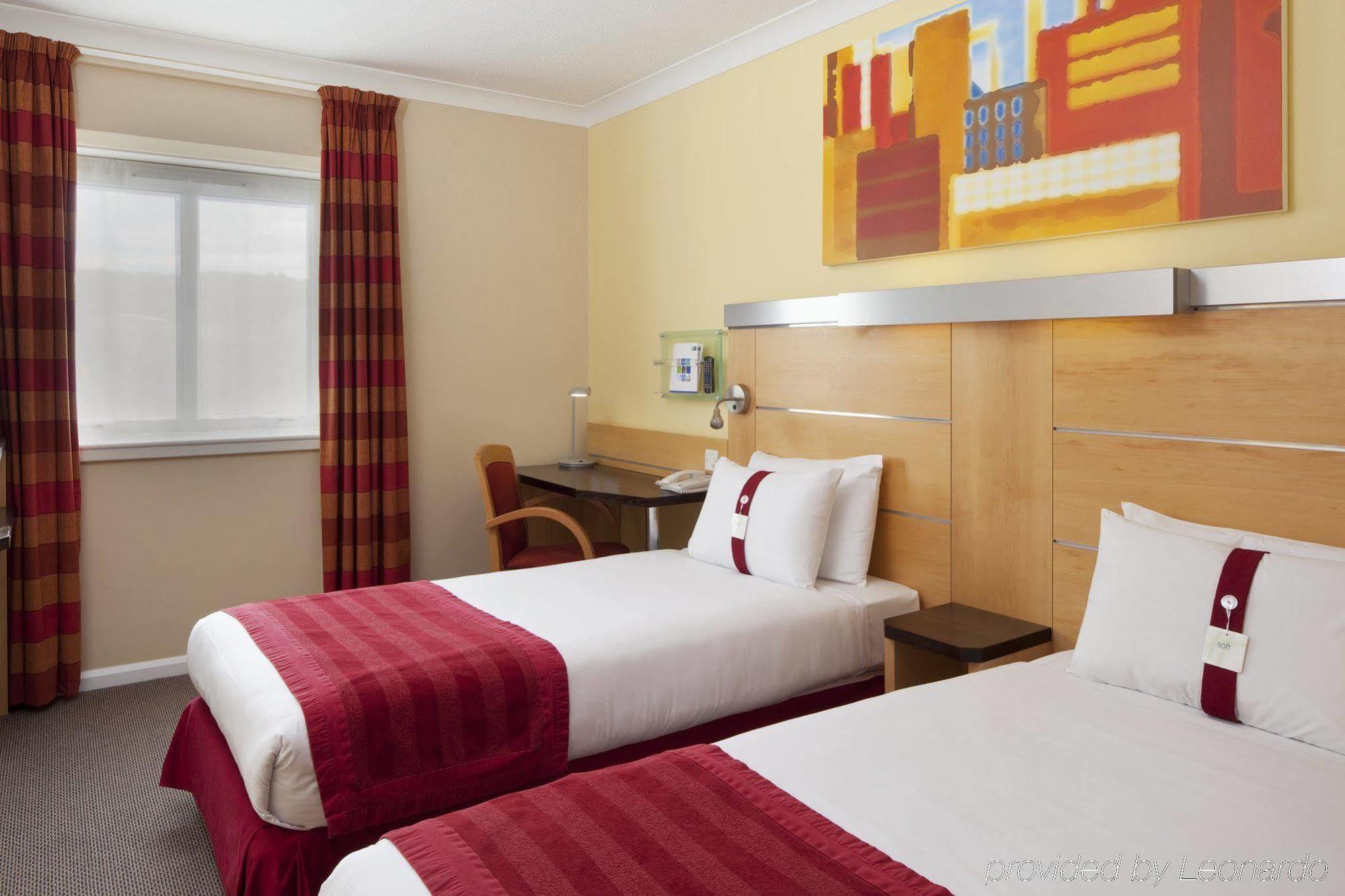 Express - M27, J7 By Ihg 3*