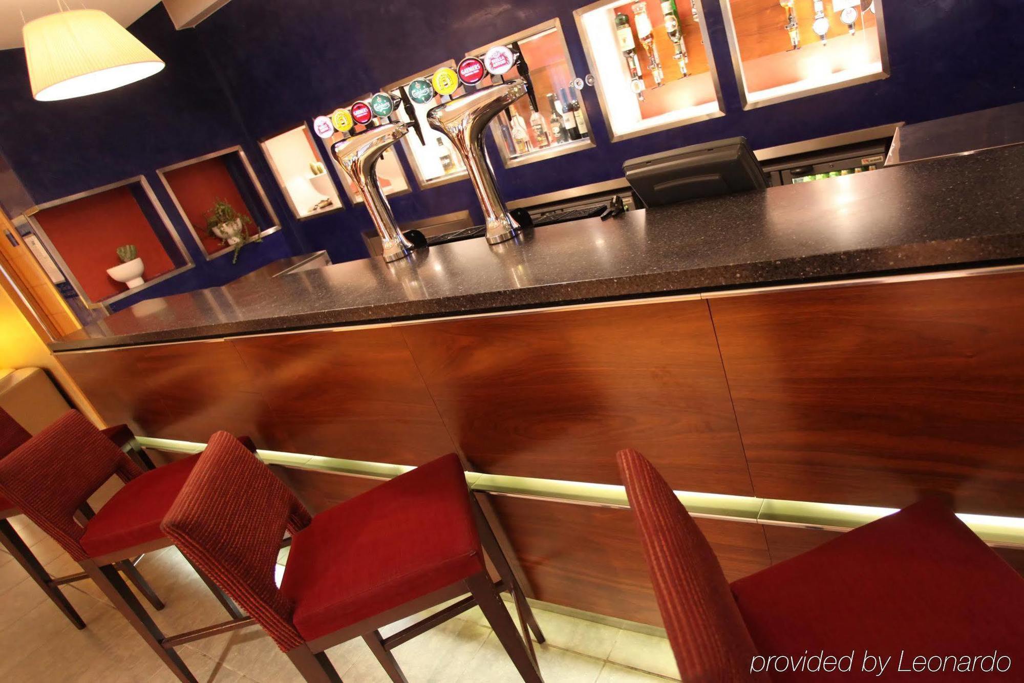 Express - M27, J7 By Ihg 3* Southampton