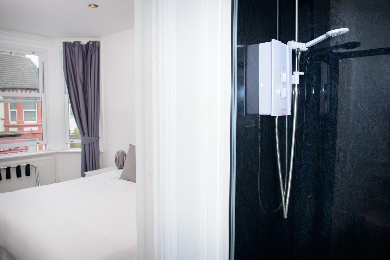 The Claremont 3* Southampton