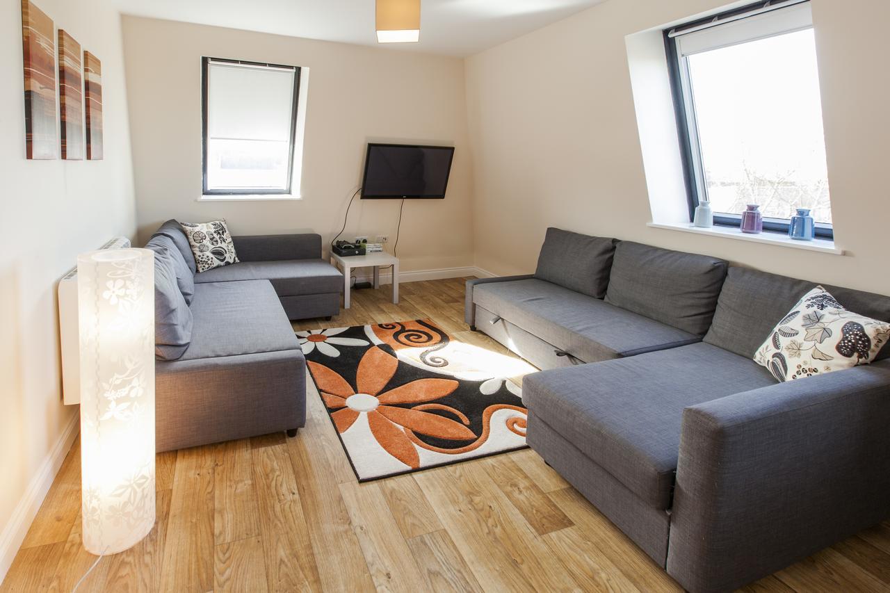 Castle Point Apartment *