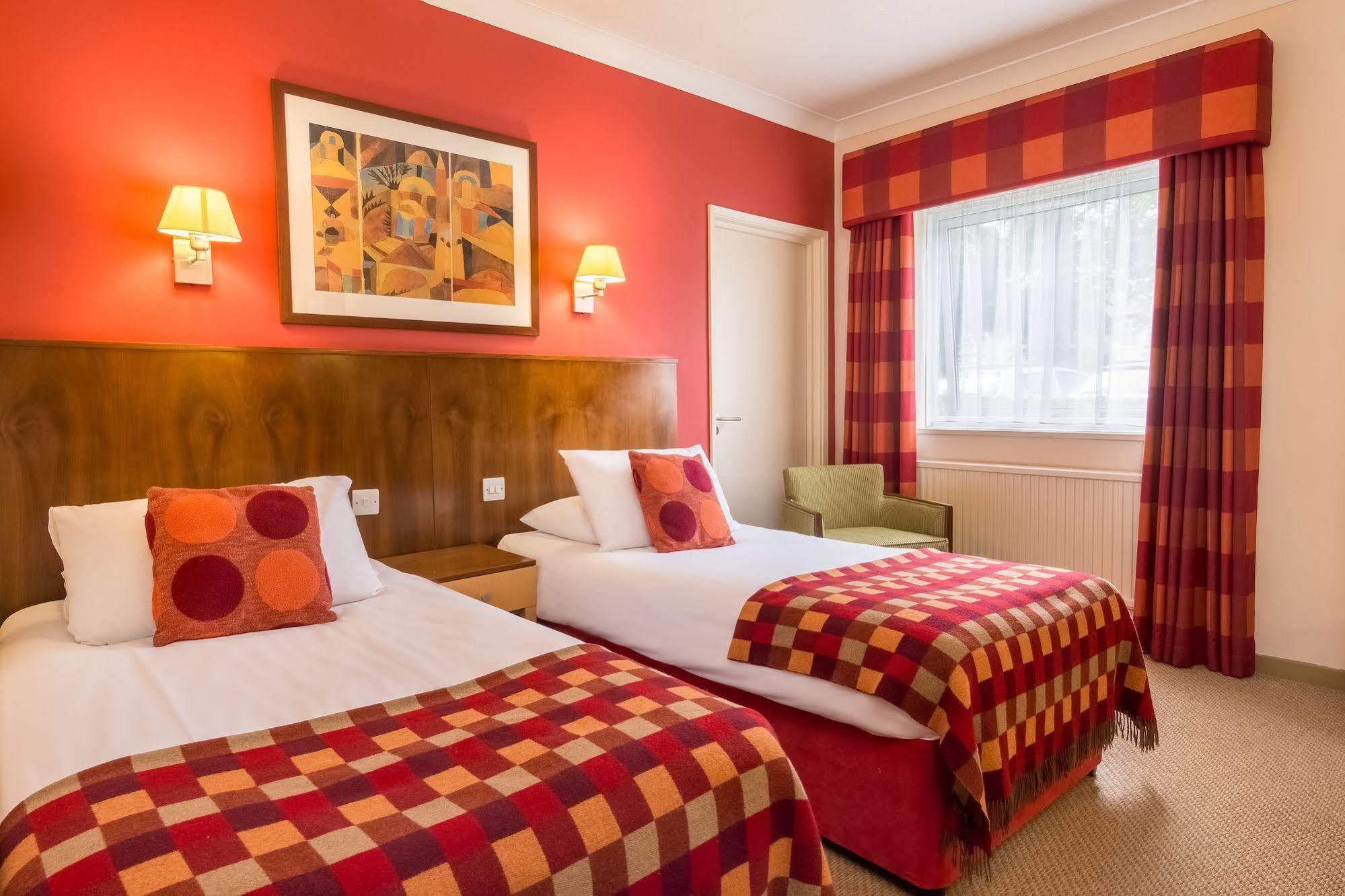 Highfield House Hotel 3*