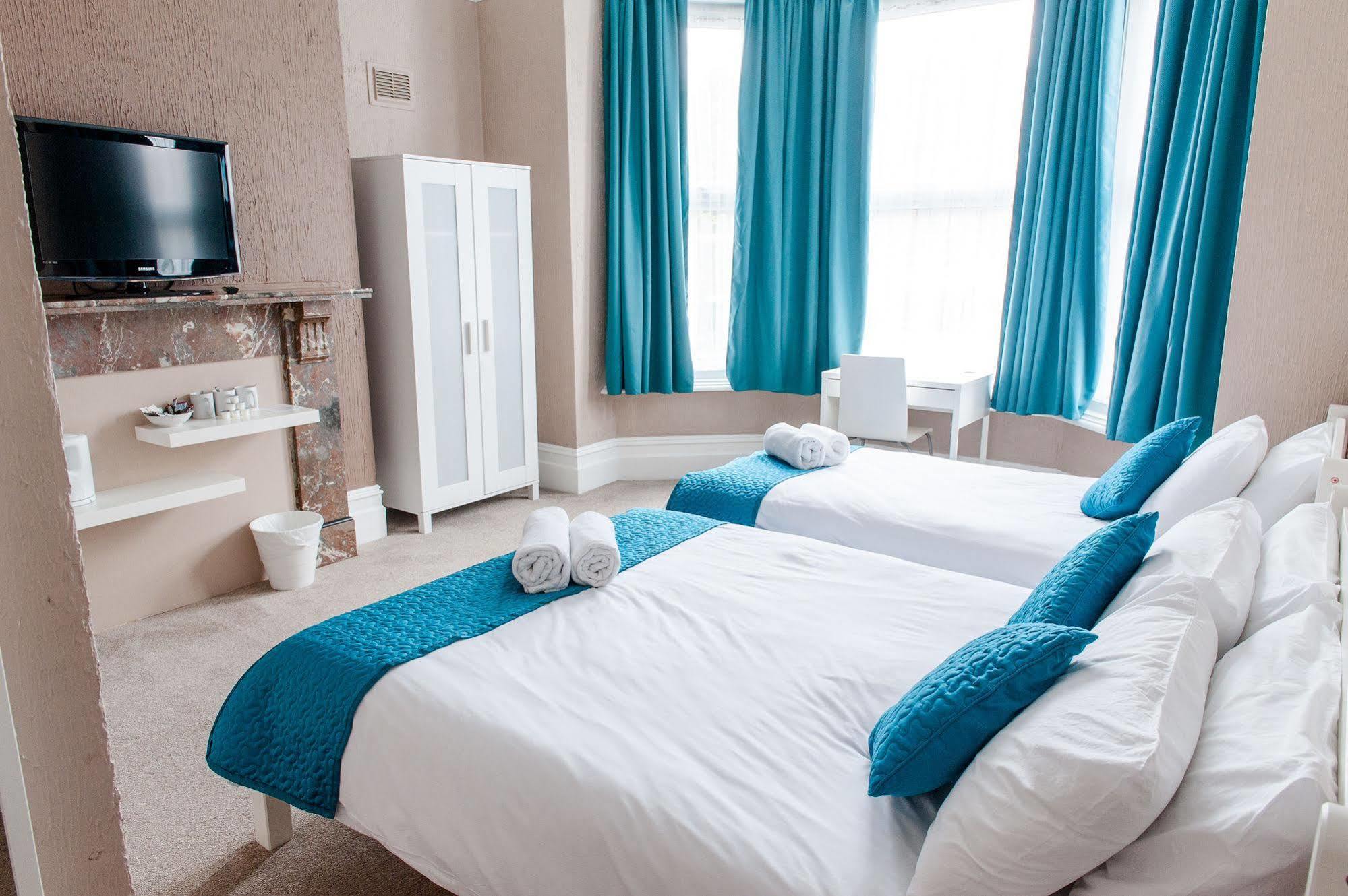 Addenro House Hotel 3*