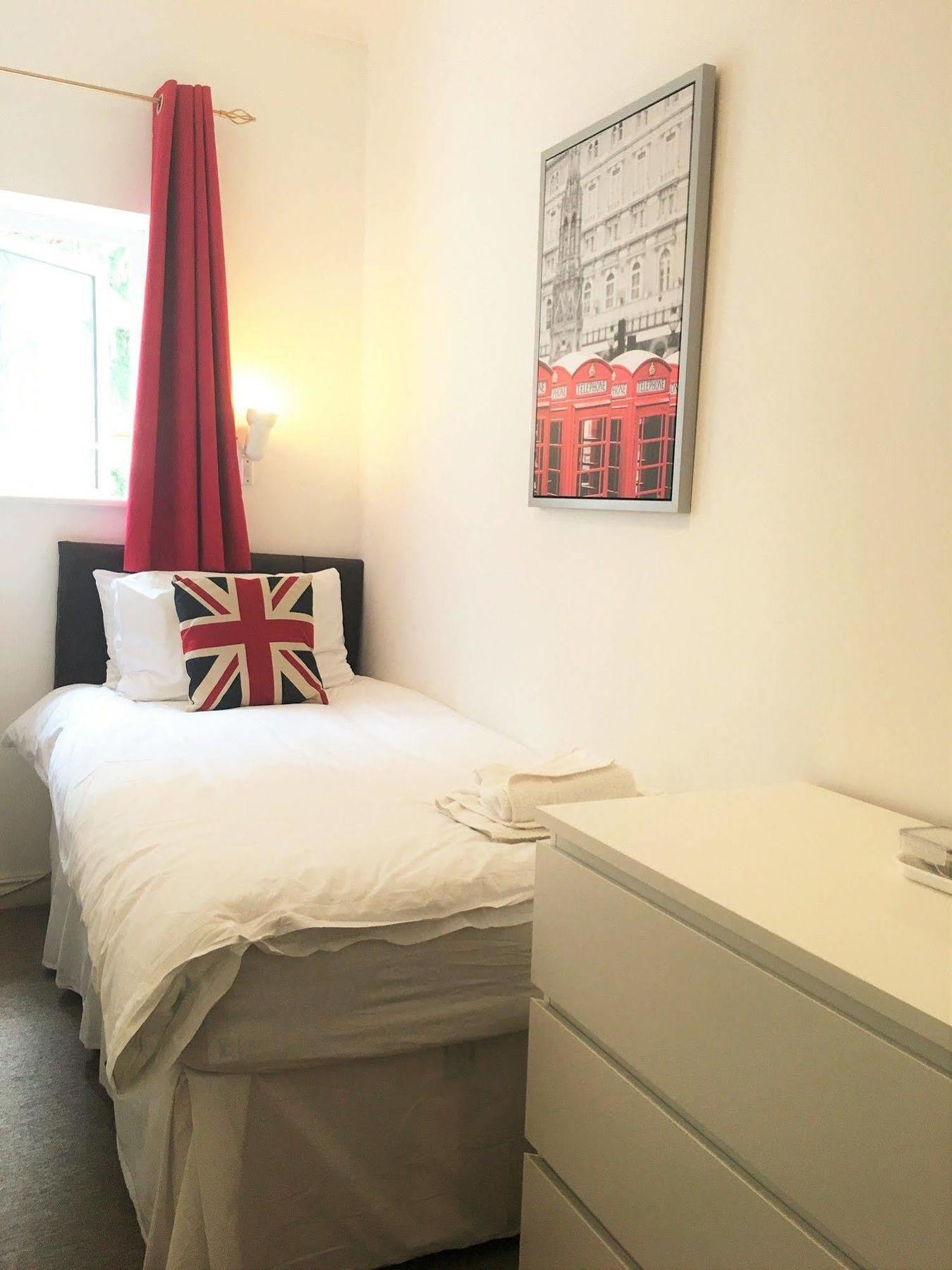 Bed & Breakfast Polygon 3*