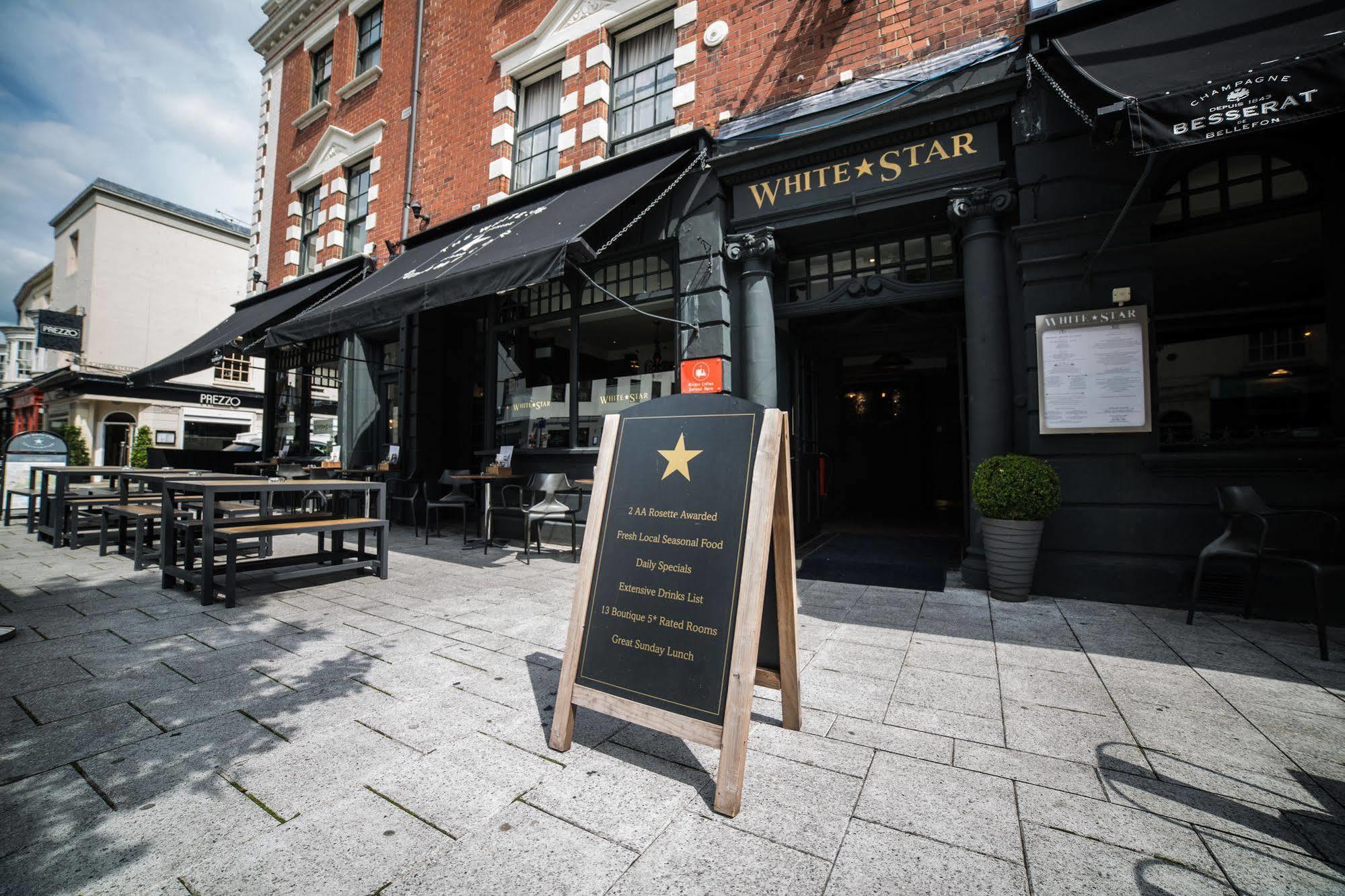 Hotel The White Star Tavern