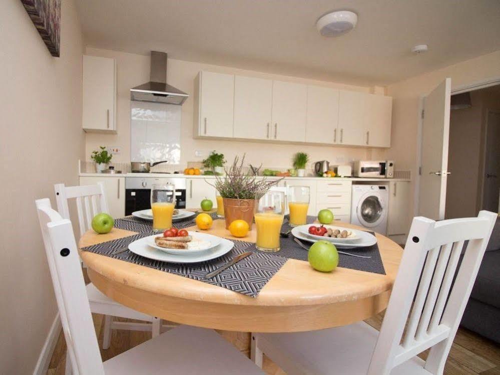Castle Point Apartment *