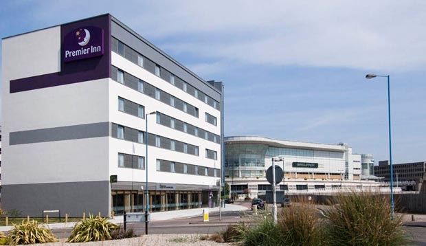 Premier West Quay Hotel 3*