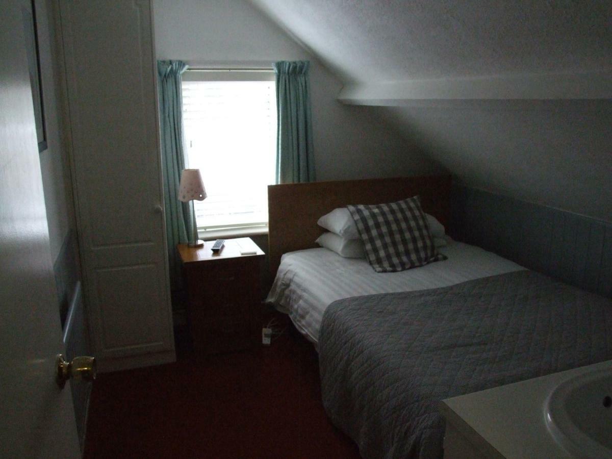Four Seasons 4* Southampton