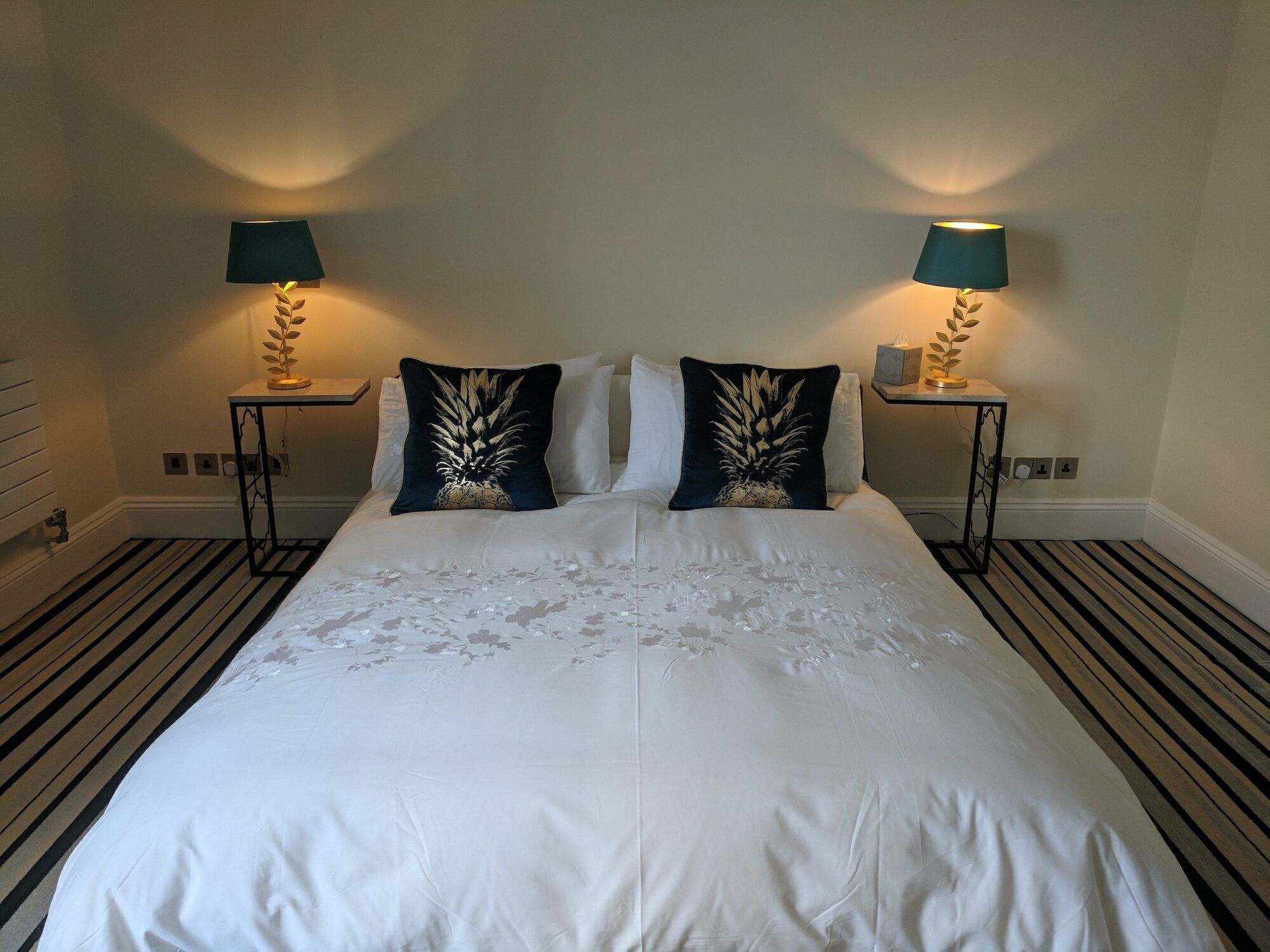 31 Queens Terrace * Southampton