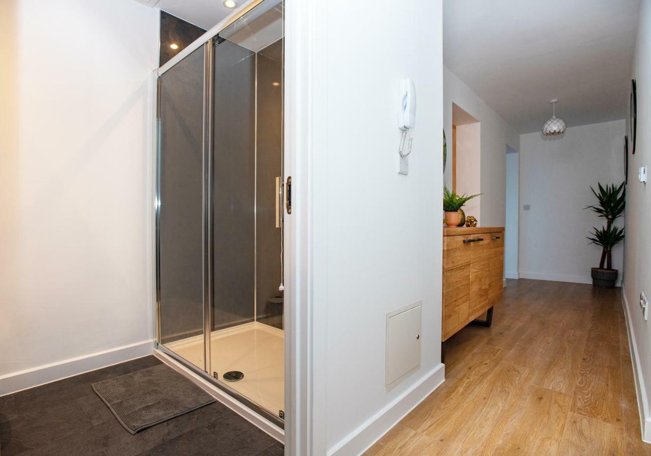 311 Portcullis House Apartment