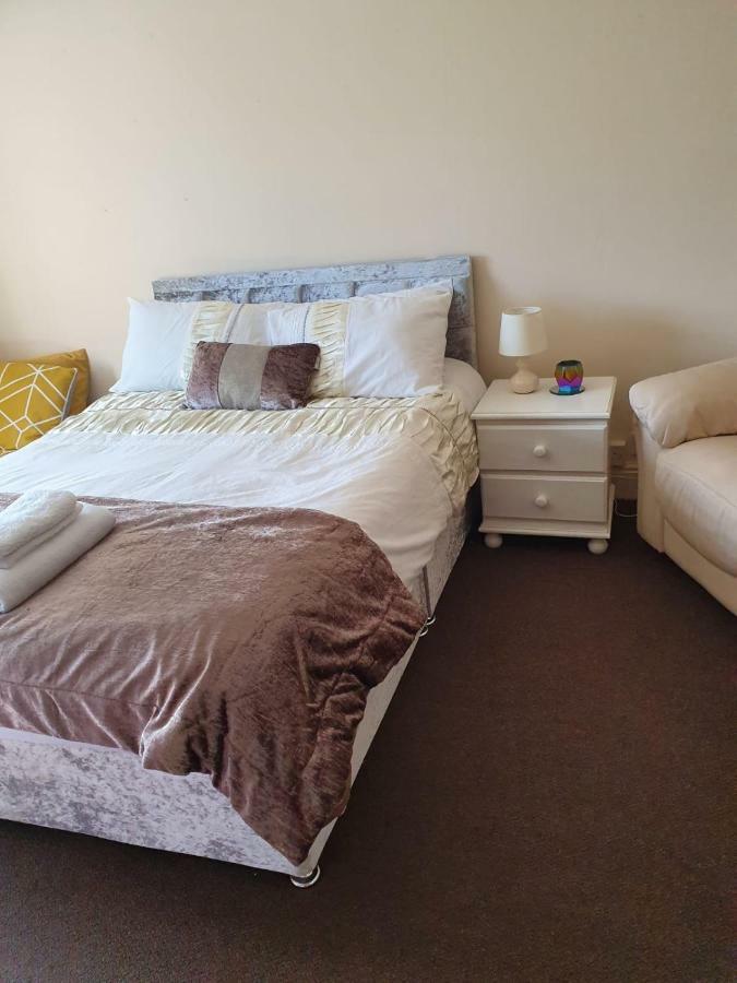 Chaps Guest house 2*