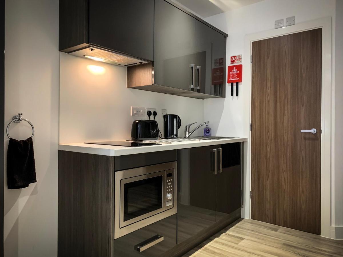 Andromeda Premium * Southampton