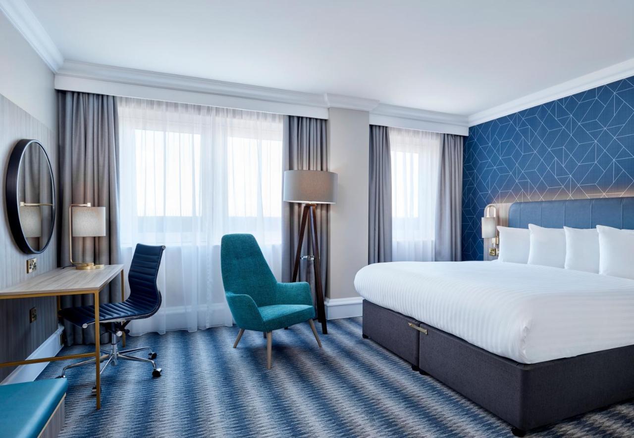 Leonardo Royal Grand Harbour 4* Southampton