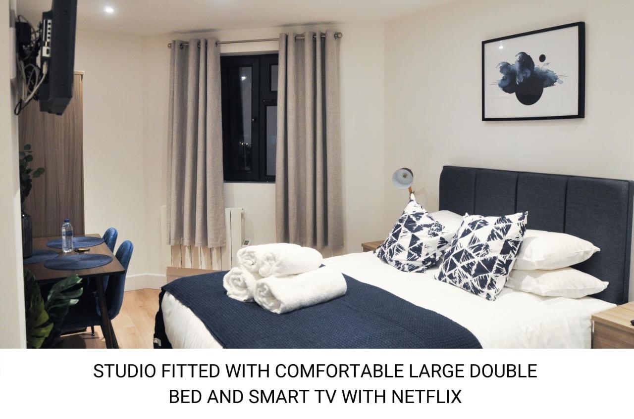 Canal Walk Apartment *