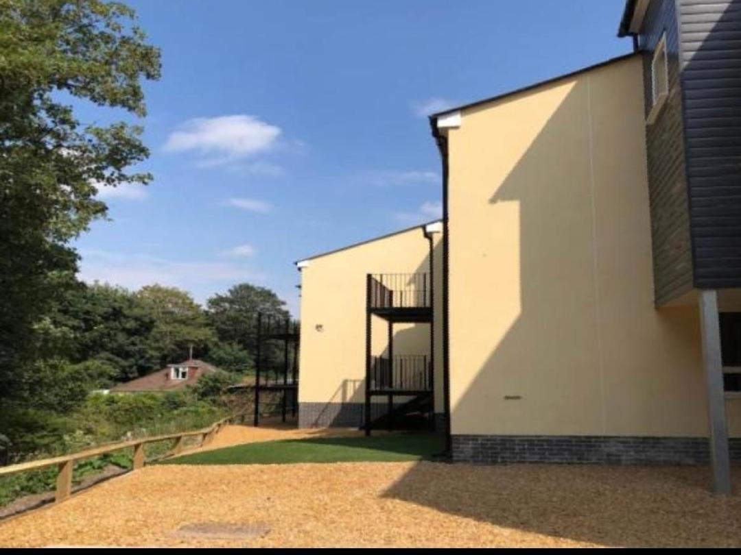 Lakeview Apartments Southampton