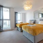 Amber Apartment Oasis - Your Gateway To Southampton\'S Vibrant Heart, Port, Shopping