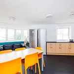 Comfortable Rooms, Southampton - Sk
