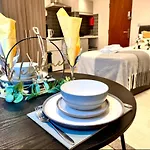 Modern Studio In City Centre Southampton