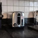 Jasper- 2 Bed Flat With Parking