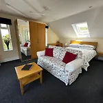 Holly Hill Apartments
