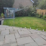 Peaceful Bungalow Easy Access