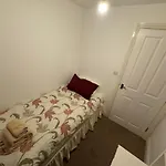 The Bliss Apartment, Self Check-In And Free Allocated Parking