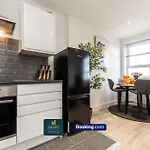 Relaxing Atlantic Mansions By Smart Apartments Short Lets & Serviced Accommodation Apartment Southampton With Free Wifi