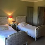 Lockerley Manor
