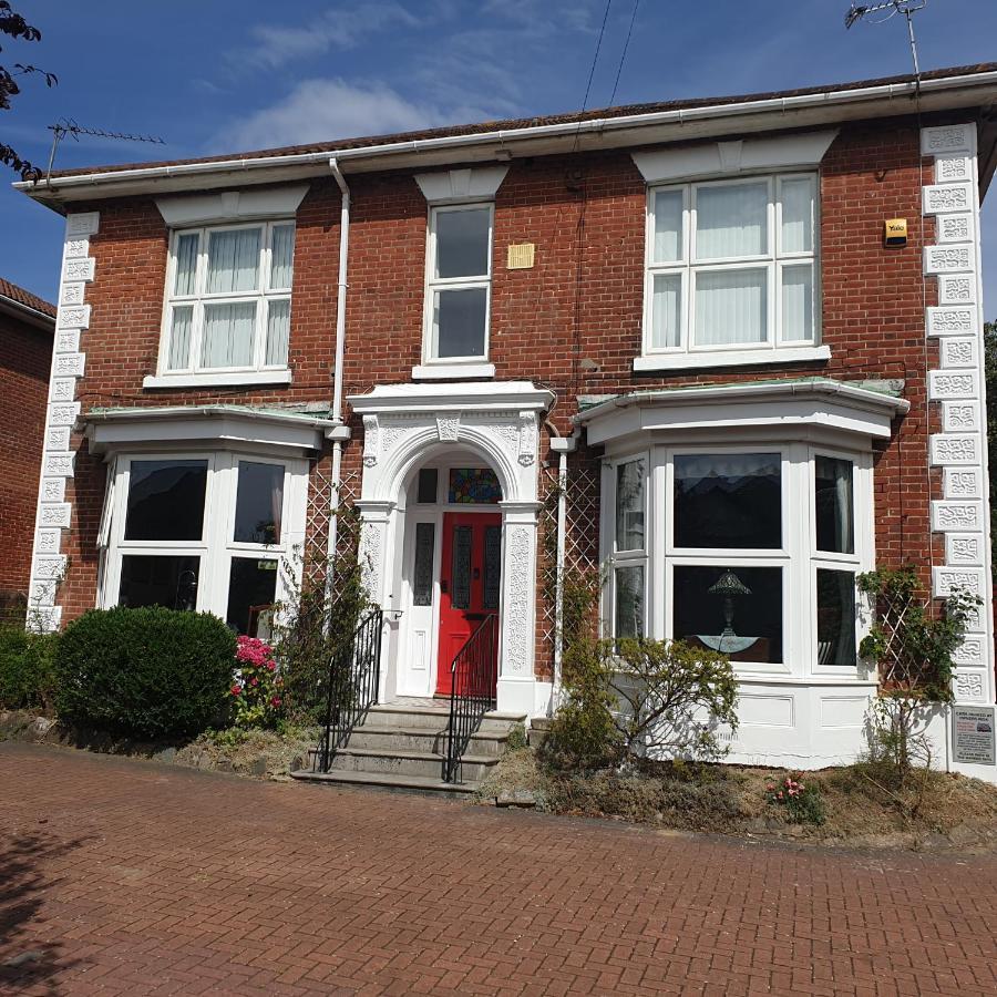 Madison House 3* Southampton