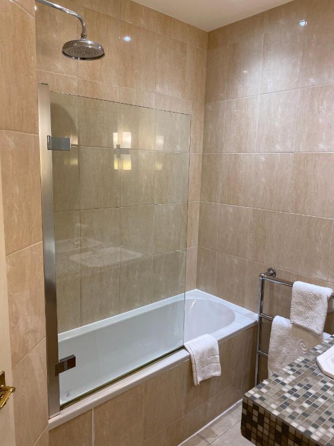 The Elizabeth House 3* Southampton