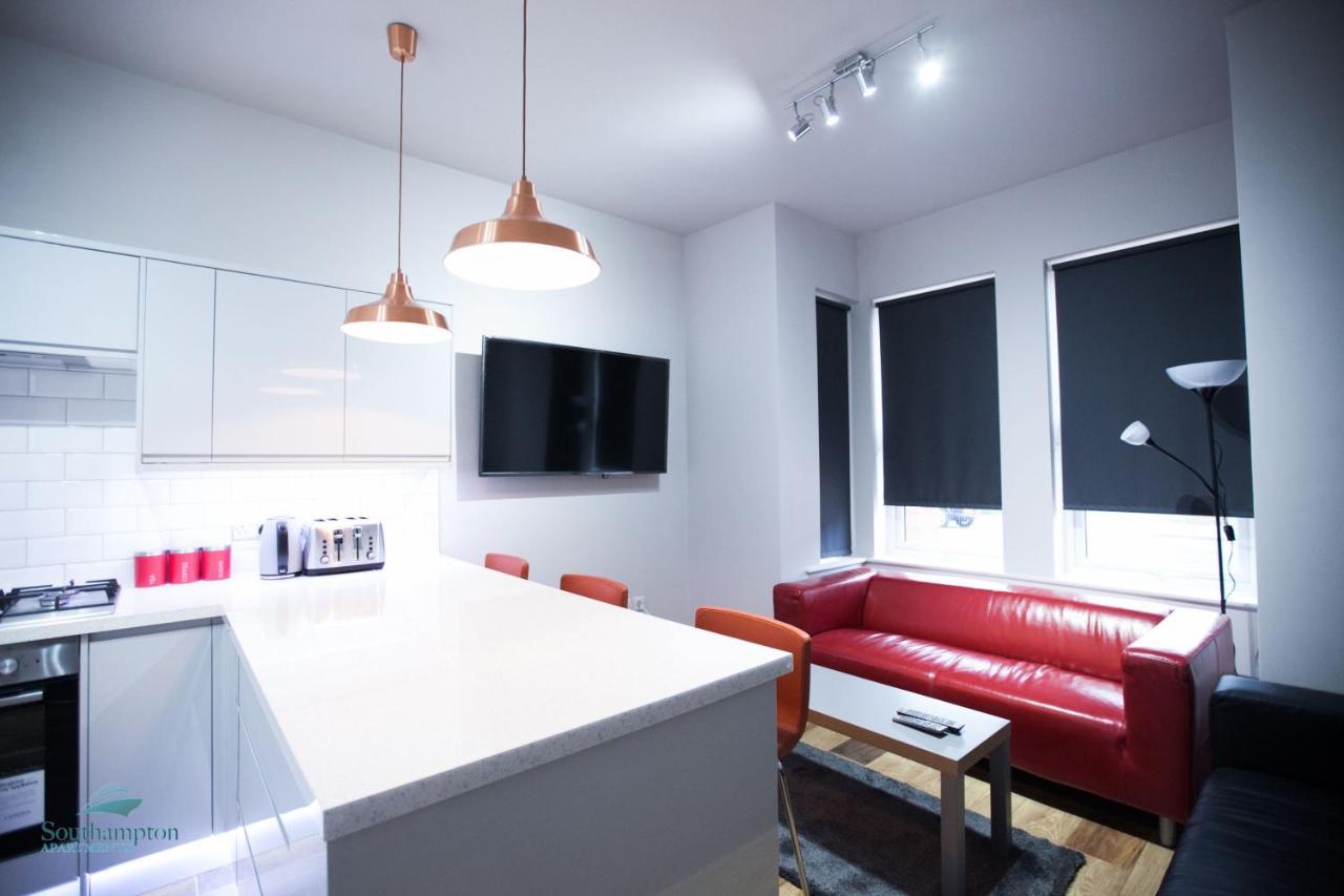 Mayflower House Apartment