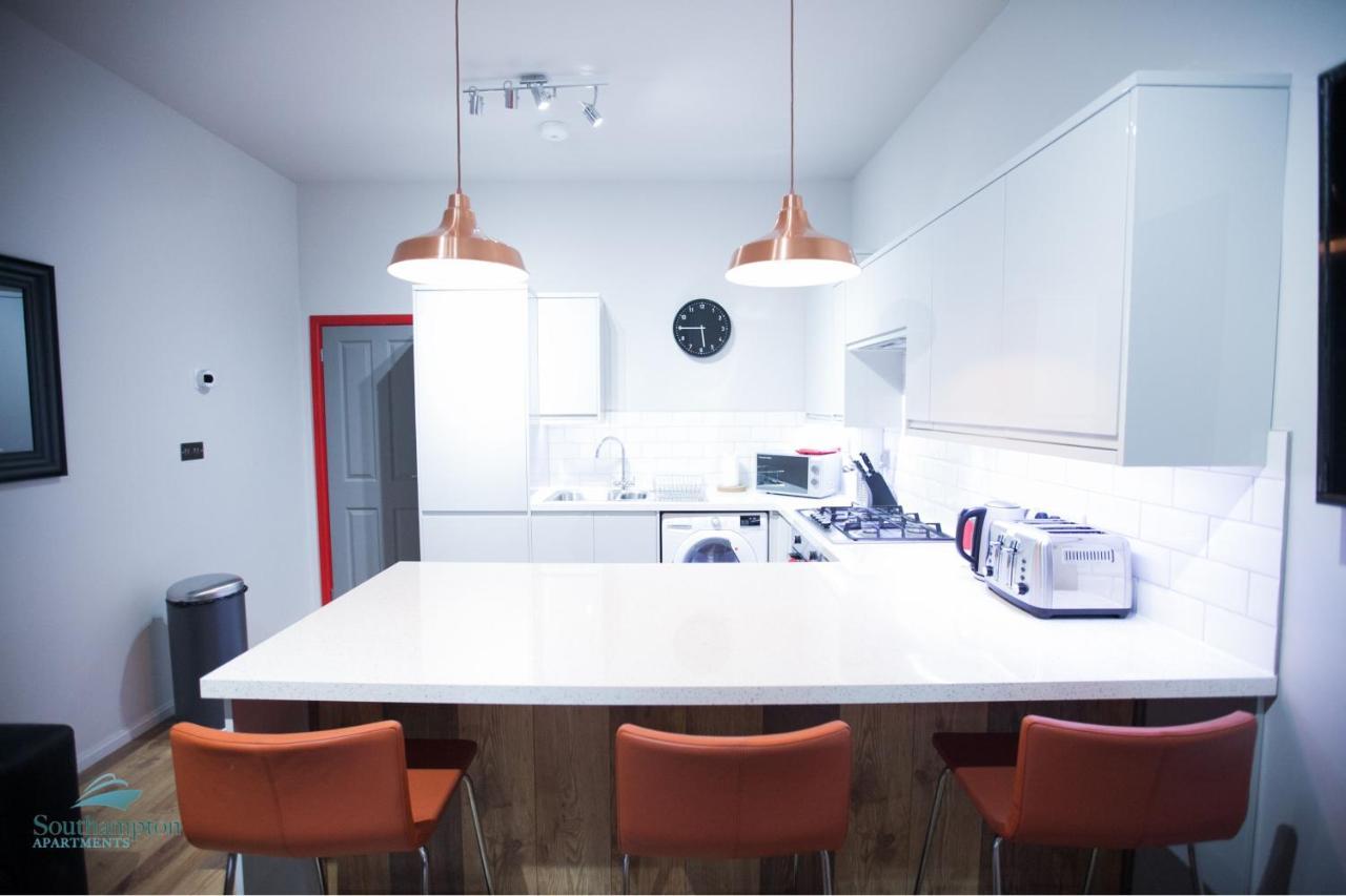 Apartment Mayflower House