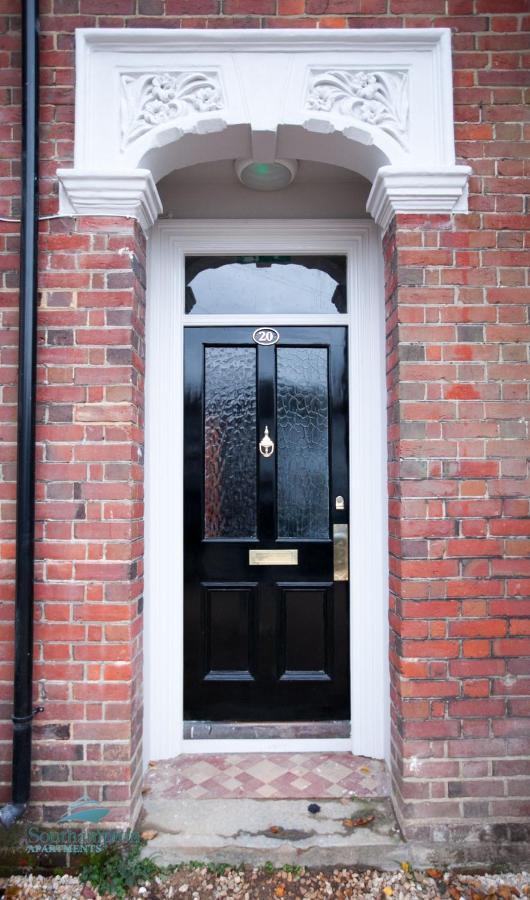 Mayflower House *
