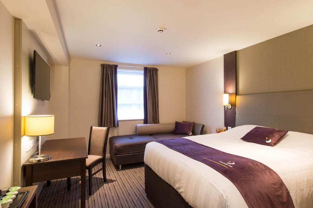 Premier City Centre 3*