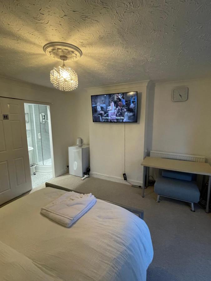 Guest house Alder En-suites Self-catering With Private Shower 1 Southampton