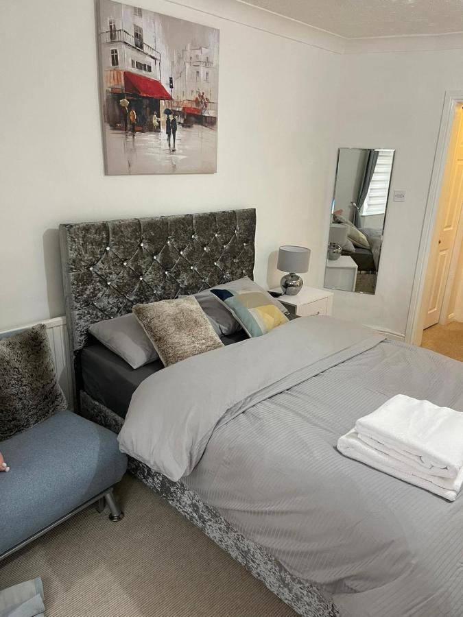 Alder En-suites Self-catering With Private Shower 1