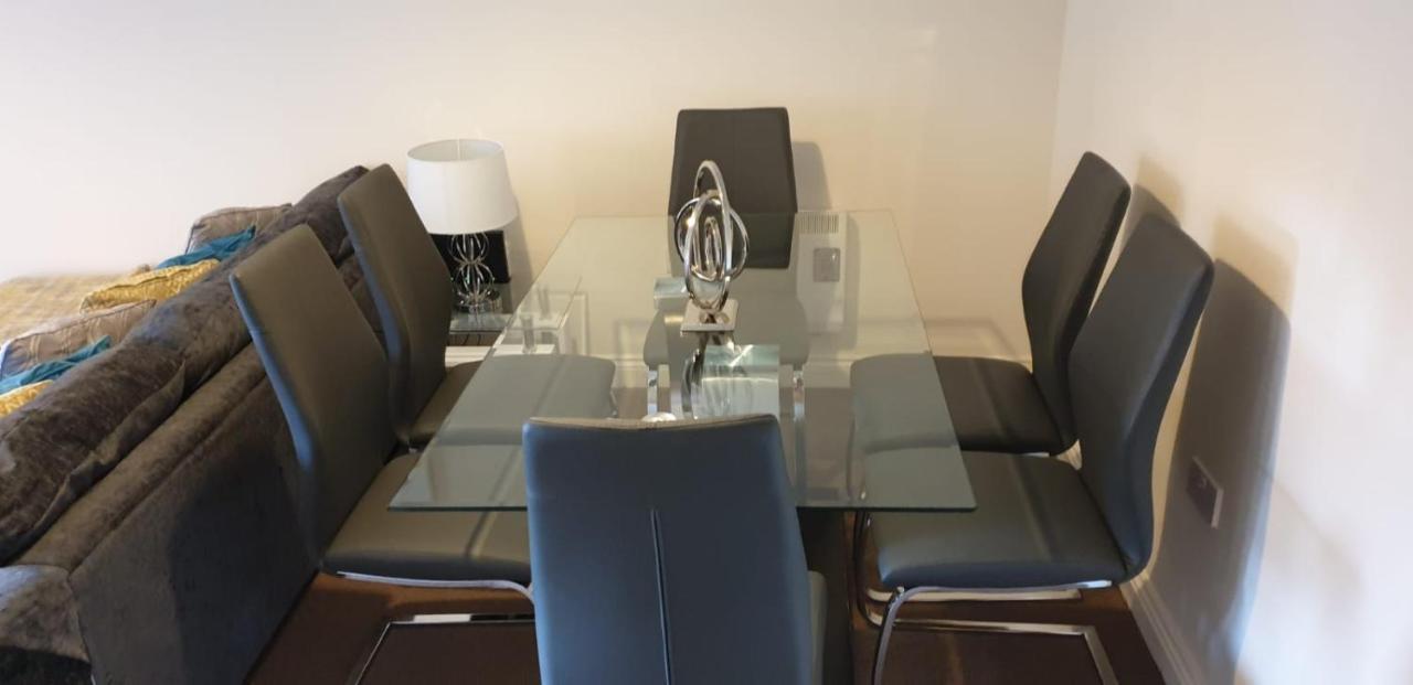 Apartment Centre Comfort: 2-bed With Parking Southampton