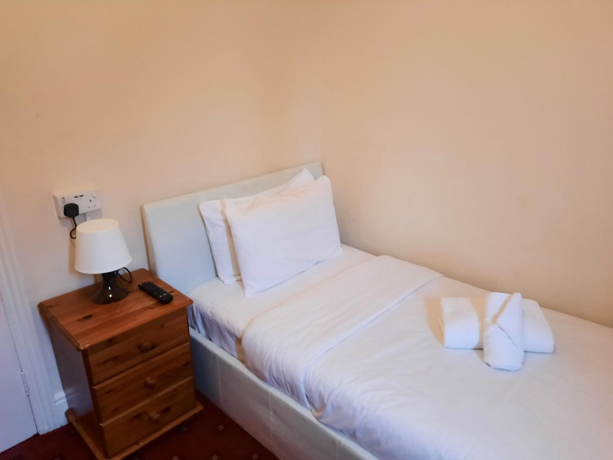 Hotel Addenro House Southampton