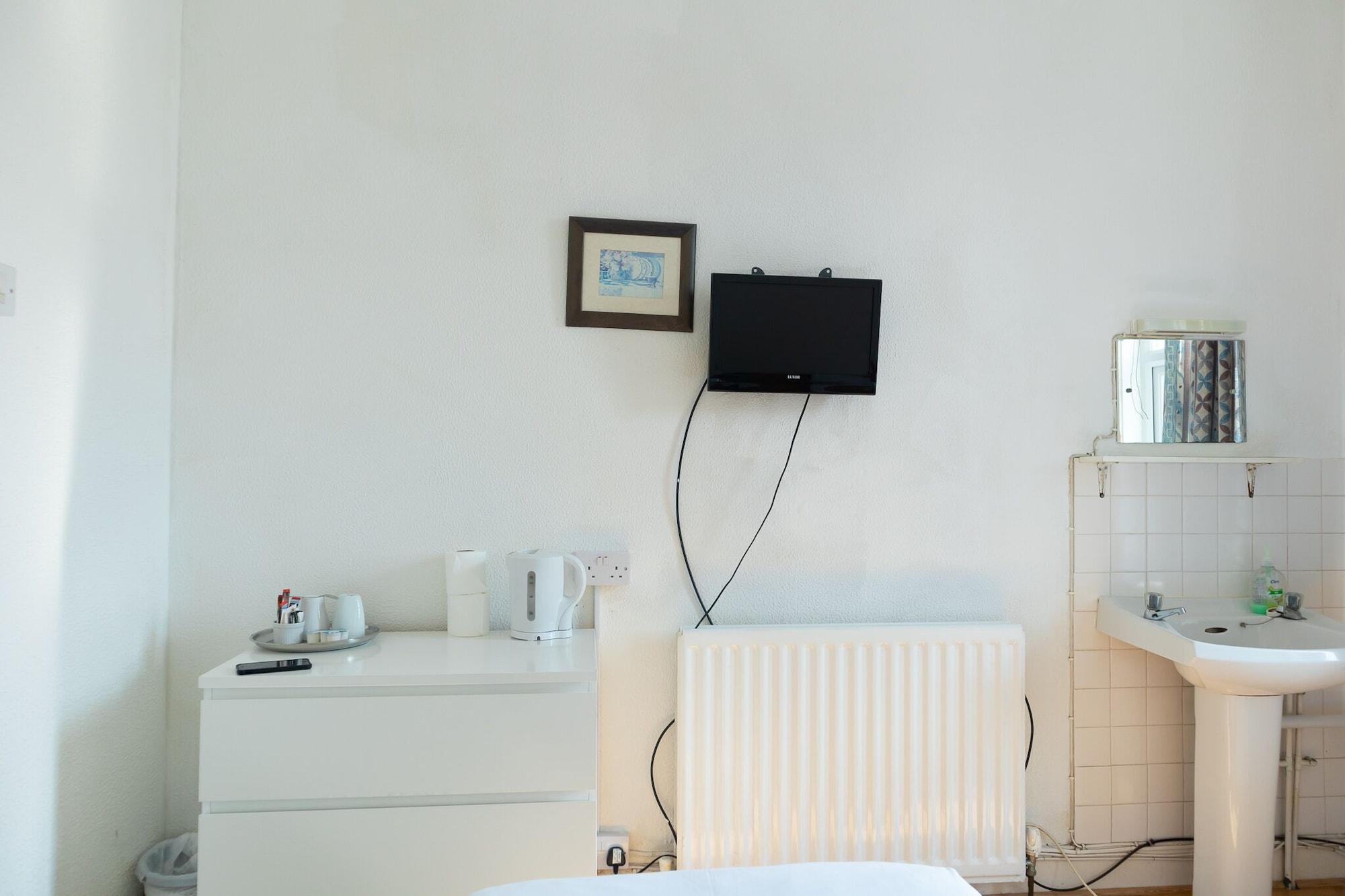 Hotel Addenro House