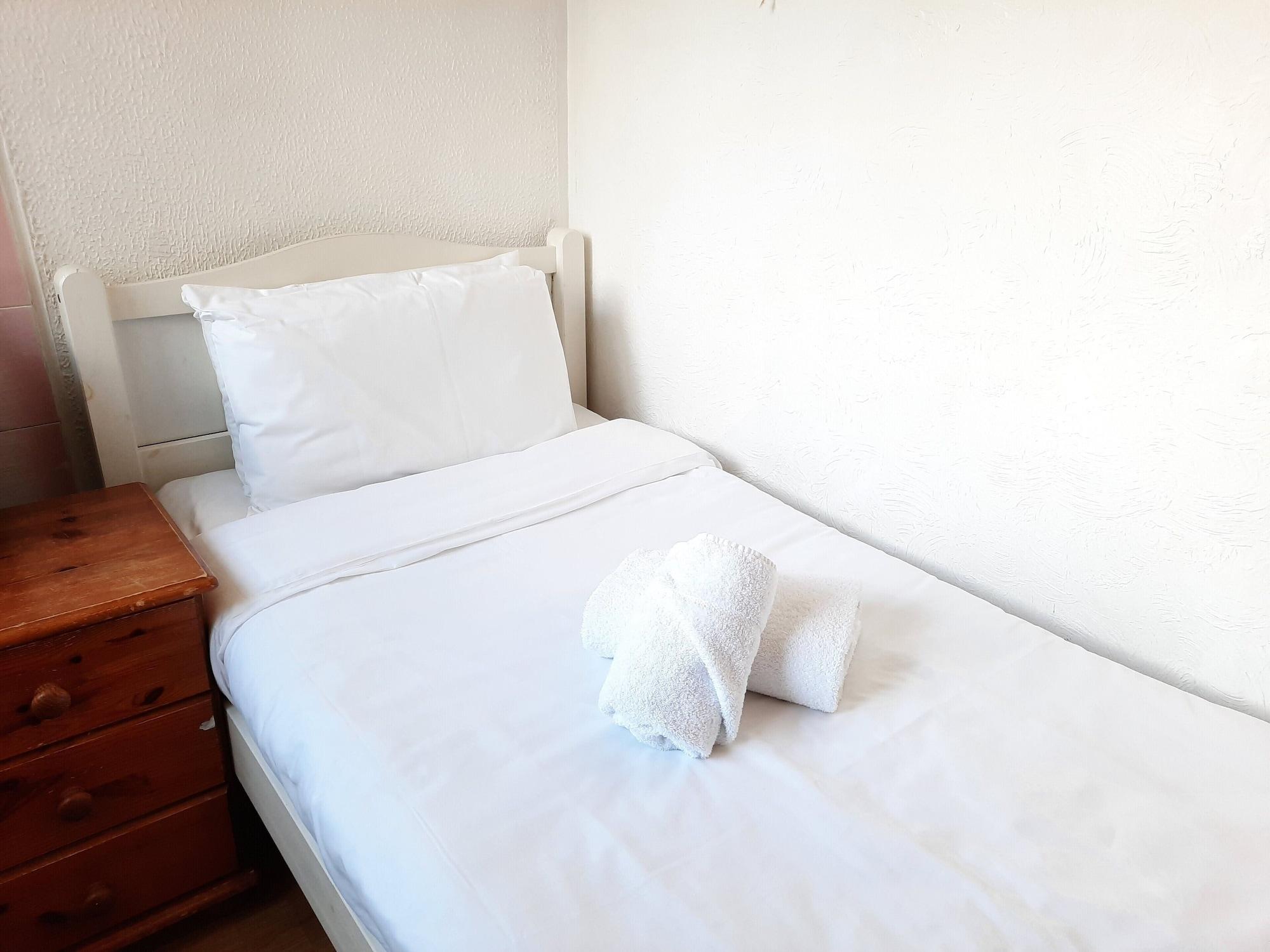 Addenro House 3*
