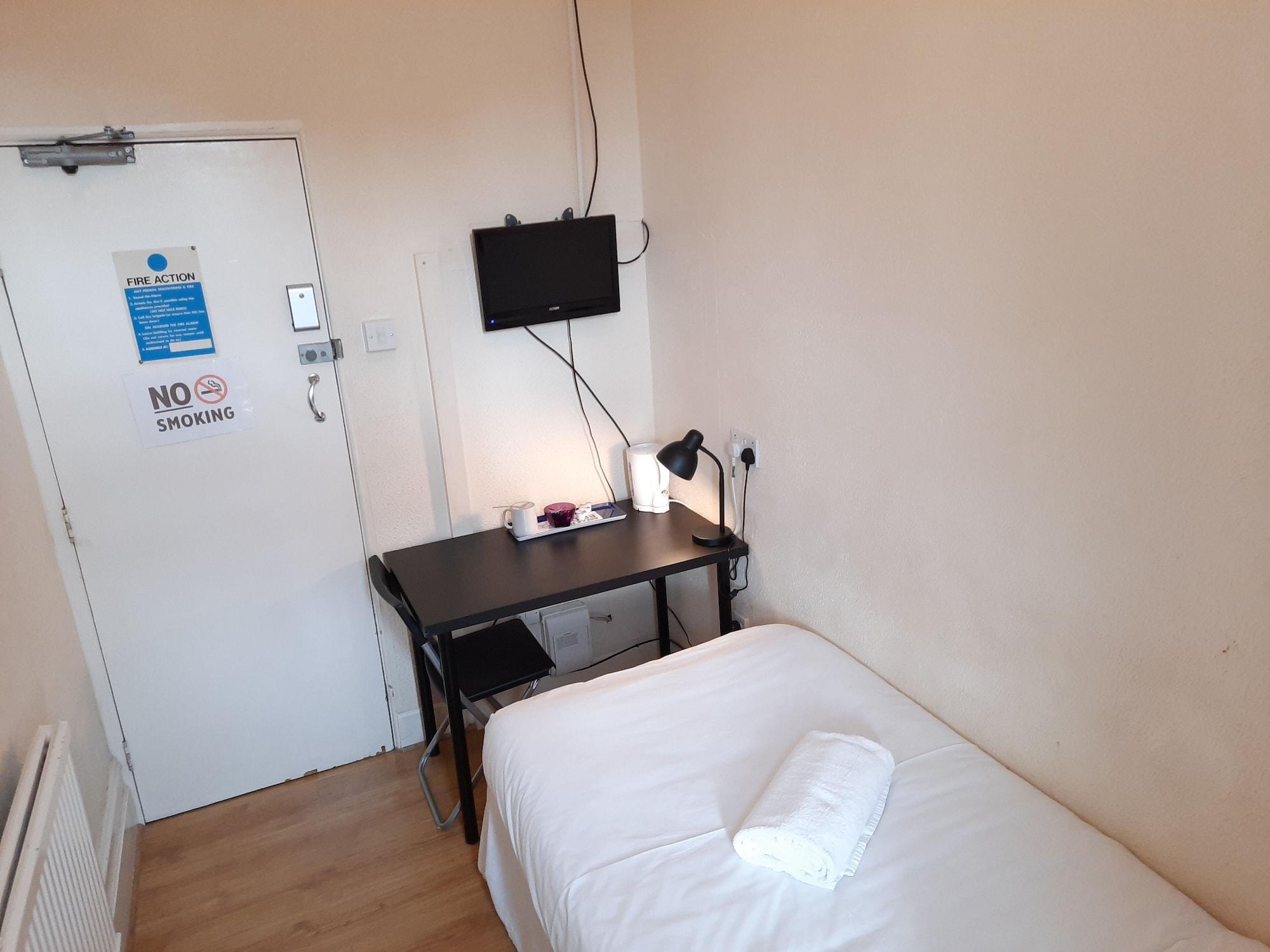 Hotel Addenro House