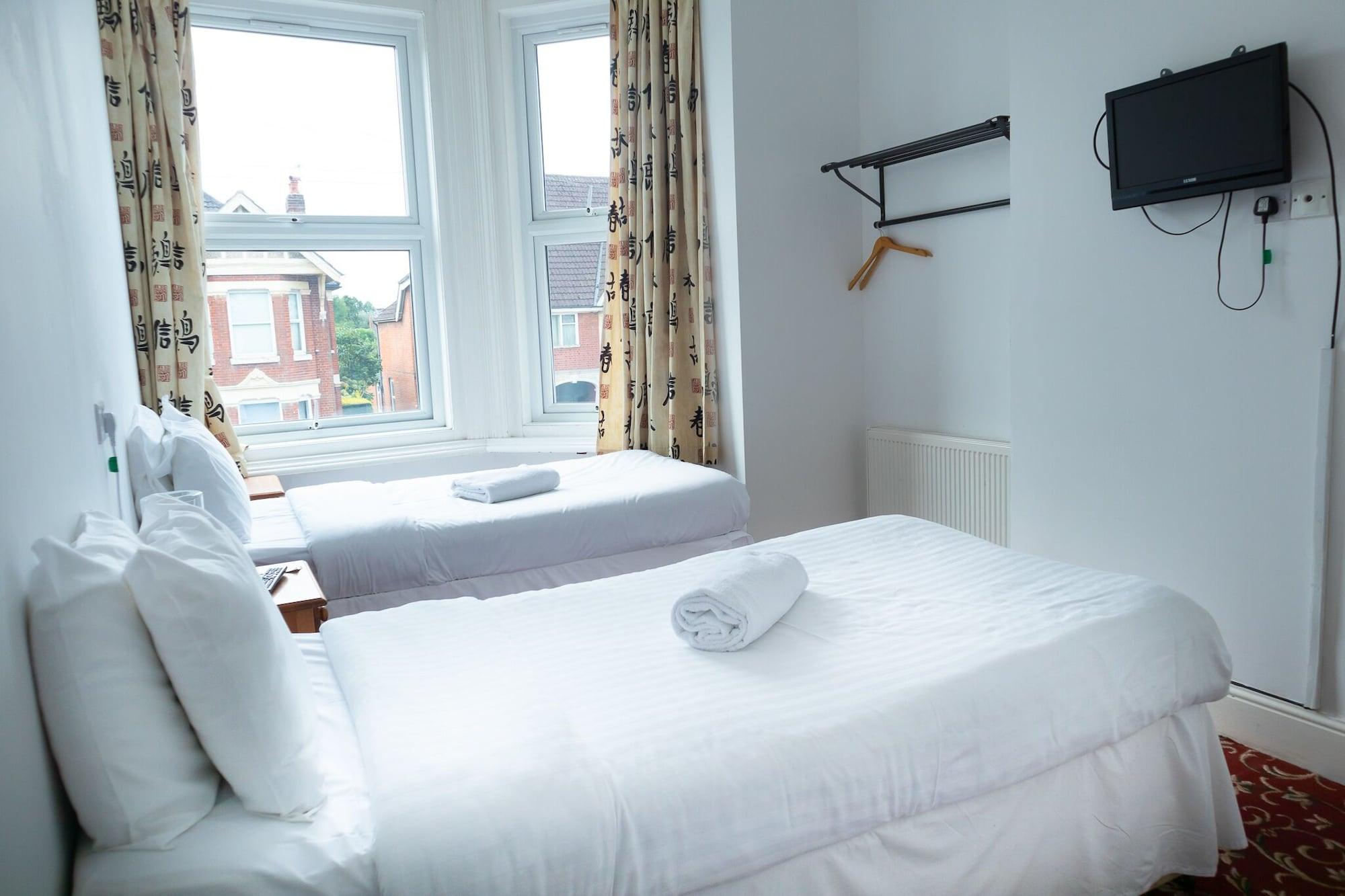Addenro House Hotel 3*