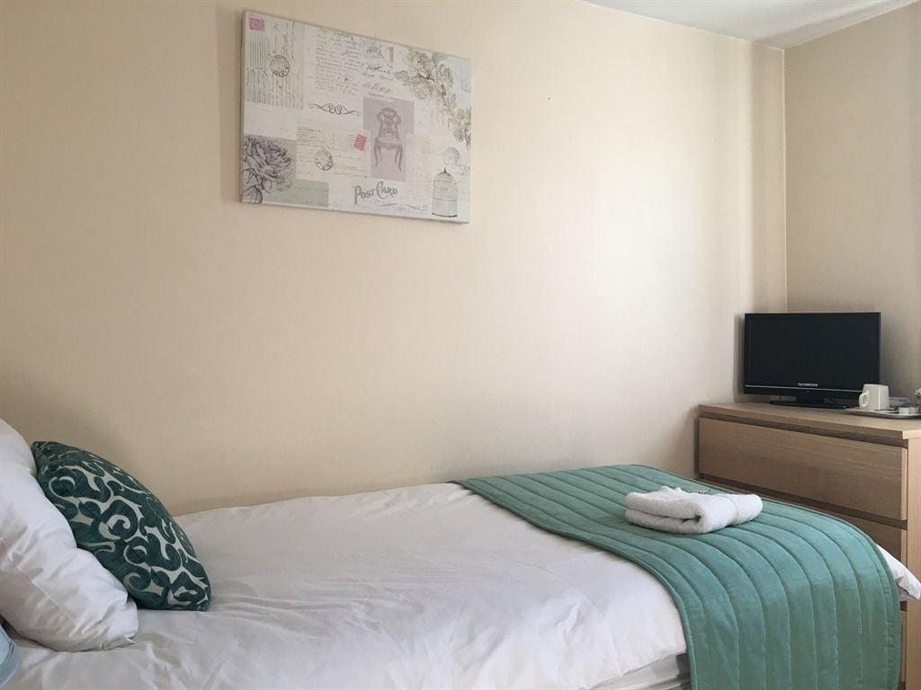 Mayview 3* Southampton