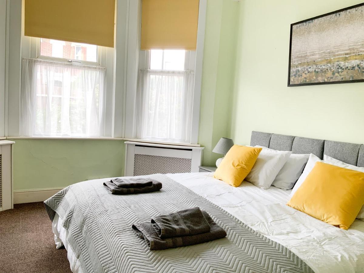 Thornbury House *