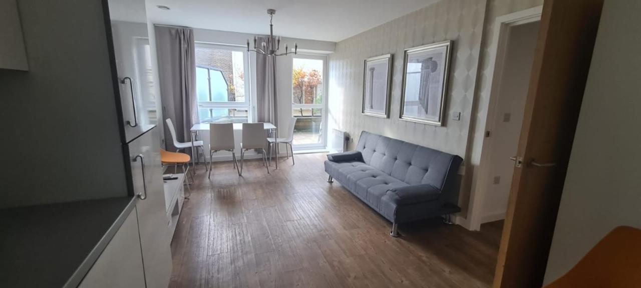 Empress At College - Spacious 2 Bedroom