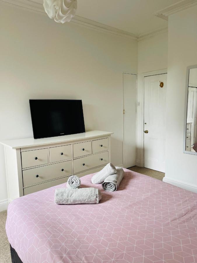 Guest house Chirk Lodge North Romsey