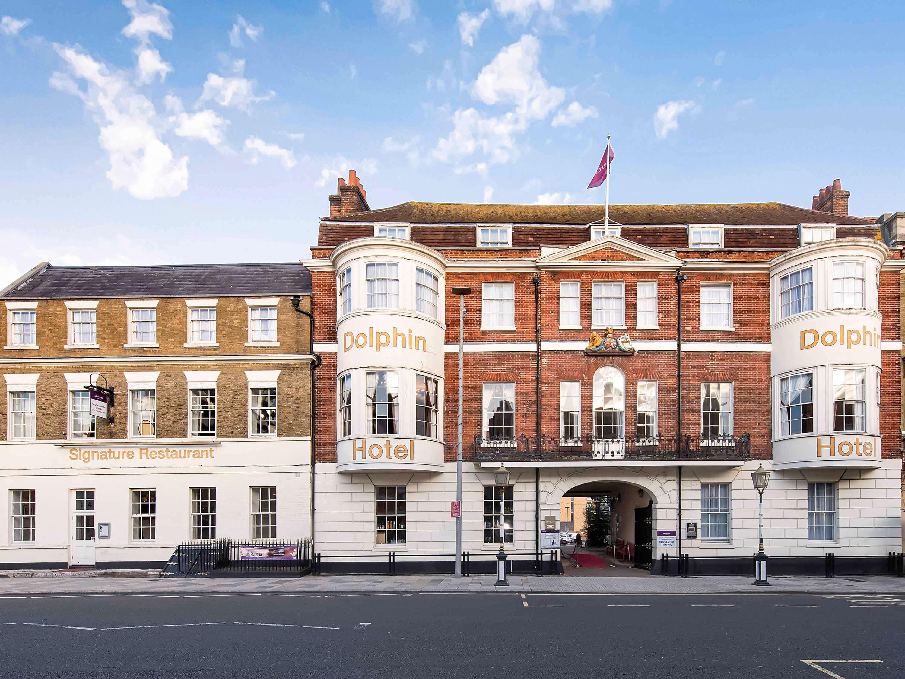 Hotel Mercure Centre Dolphin