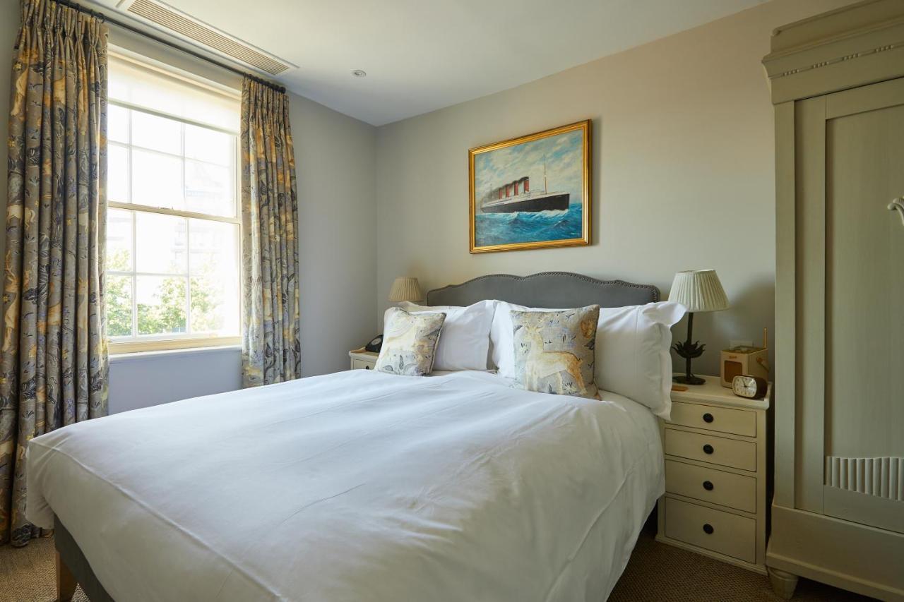 Hotel The Pig In The -