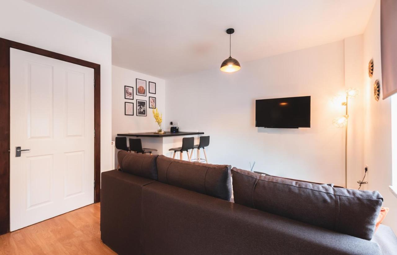 Obsidian - 2 Bedroom Flat Sleeps 5 Apartment Southampton